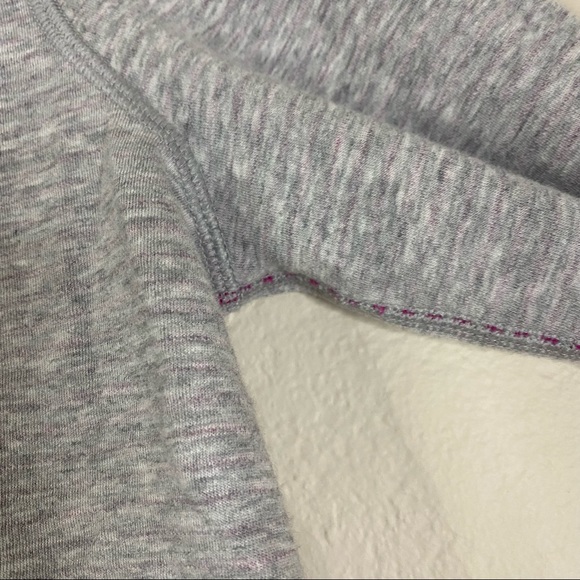 LULULEMON gray In A Cinch reversible sweatshirt 4 - Picture 5 of 12